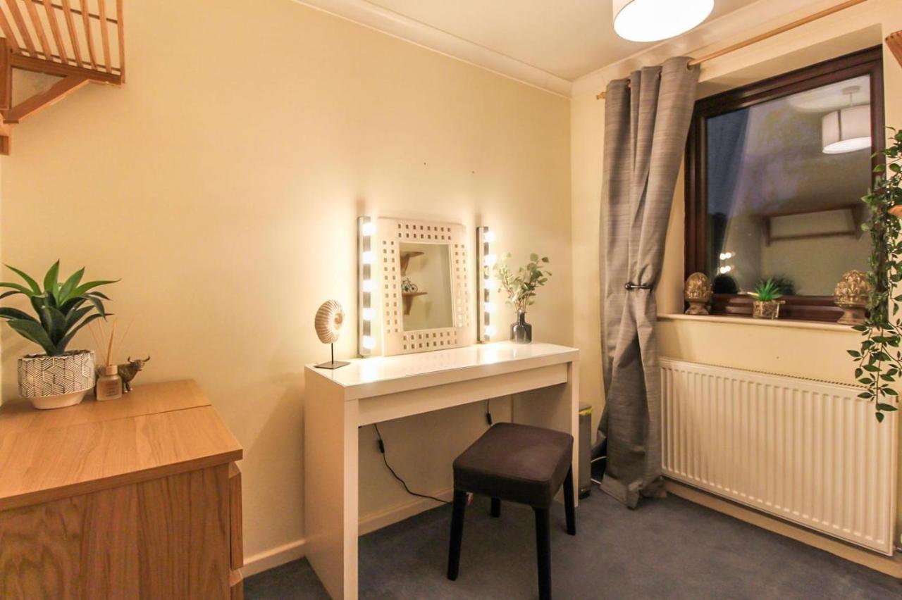 Comfortable 2 Bedroom House With Free Parking Nottingham Exterior foto
