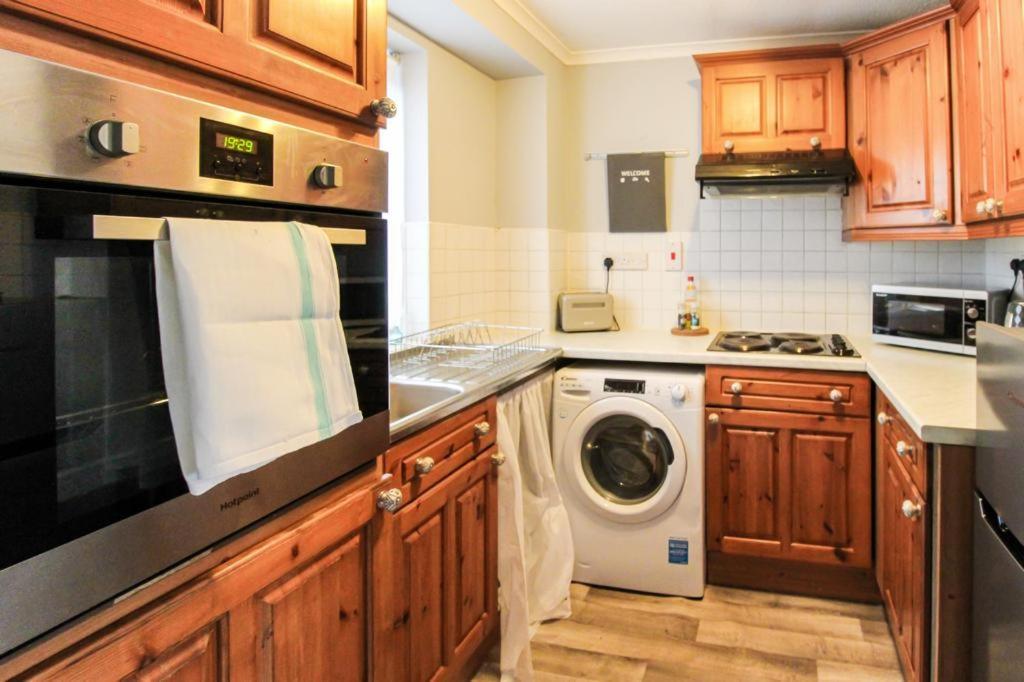 Comfortable 2 Bedroom House With Free Parking Nottingham Exterior foto